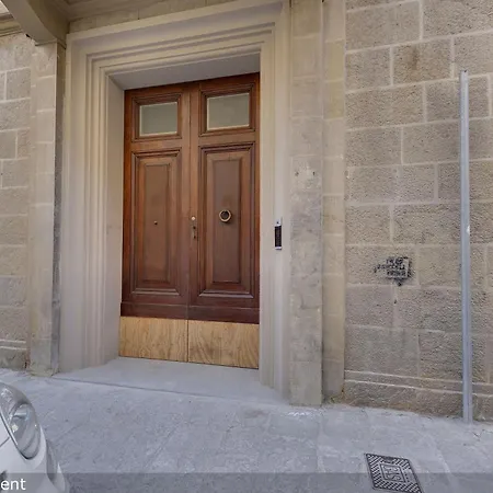 Cavour By Mamo * Φλωρεντία