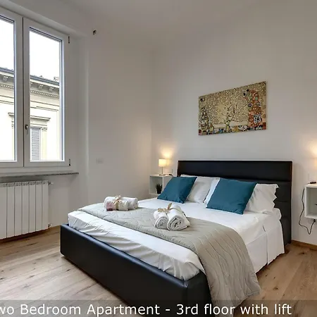 Apartment Cavour By Mamo Florenz